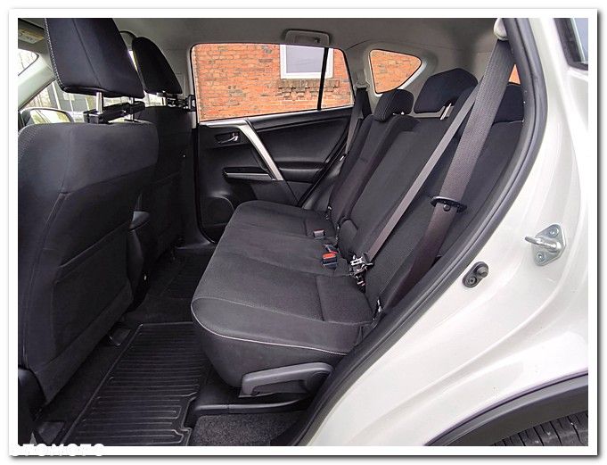 Toyota RAV4 2.0 D-4D 4x2 Start-Stop Executive - 26