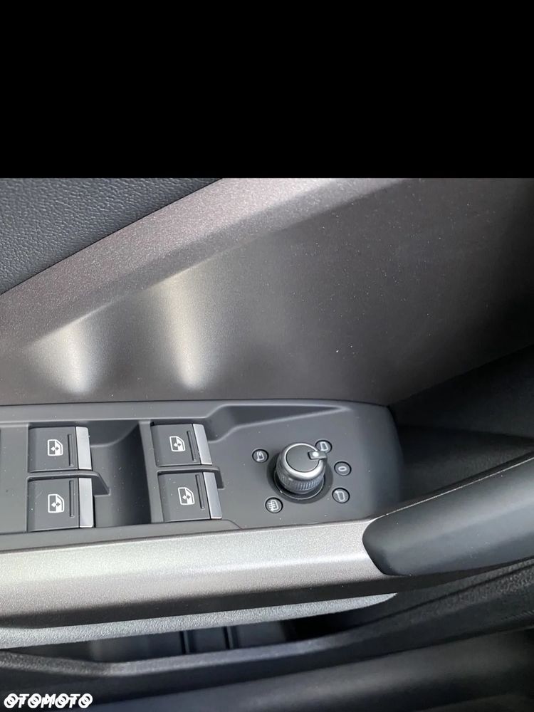 Audi Q3 35 TFSI mHEV S-Line S tronic - 22