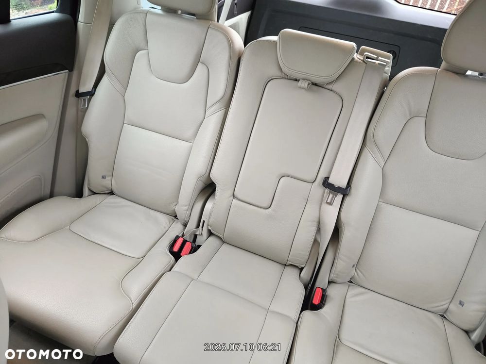 Volvo XC 90 T6 AWD Momentum 7os - 11