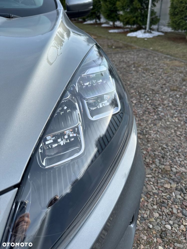 Ford Kuga 2.0 EcoBlue 4x4 TITANIUM X - 15