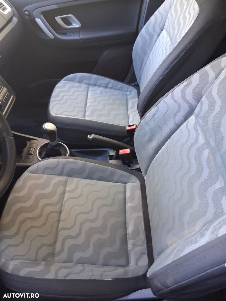 Skoda Fabia 1.2 HTP Classic - 5