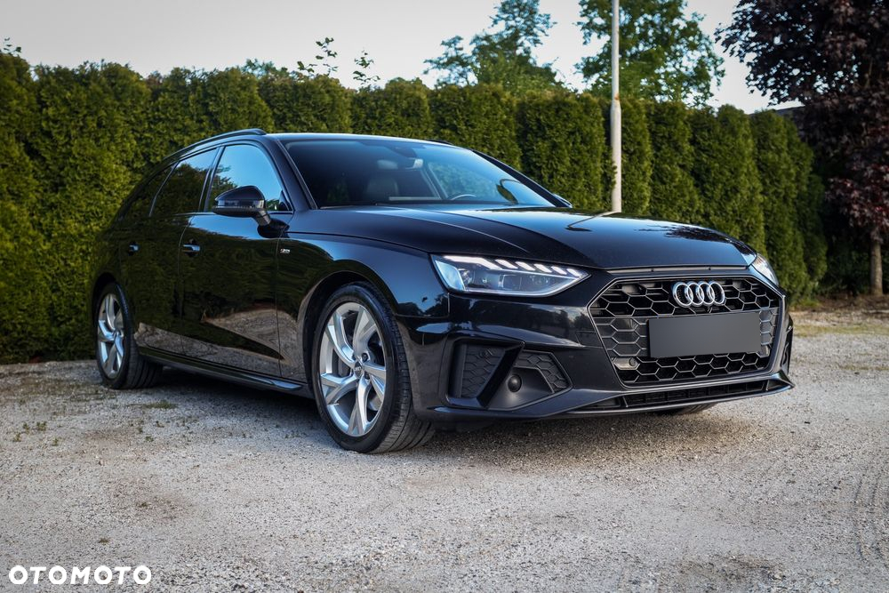 Audi A4 Avant 40 TDI S tronic S line - 12