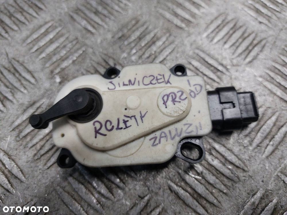 SILNICZEK ŻALUZJI ROLETY RAM 1500 I LIFT 68139527AB - 1