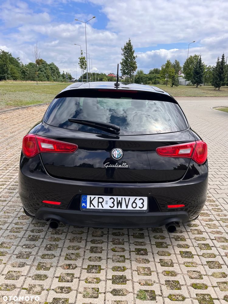 Alfa Romeo Giulietta - 14