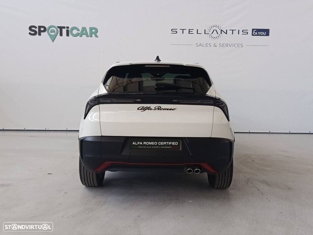 Alfa Romeo Junior 1.2 Speciale eDCT6 - 7