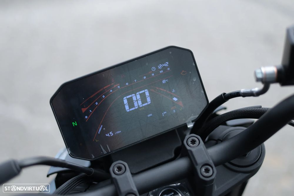 Voge 125RS - 6