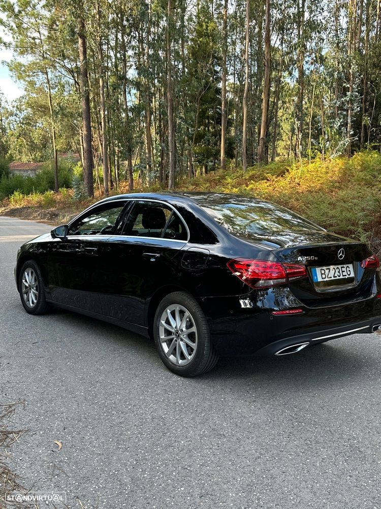 Mercedes-Benz A 250 Limousine e 8G-DCT Progressive - 11