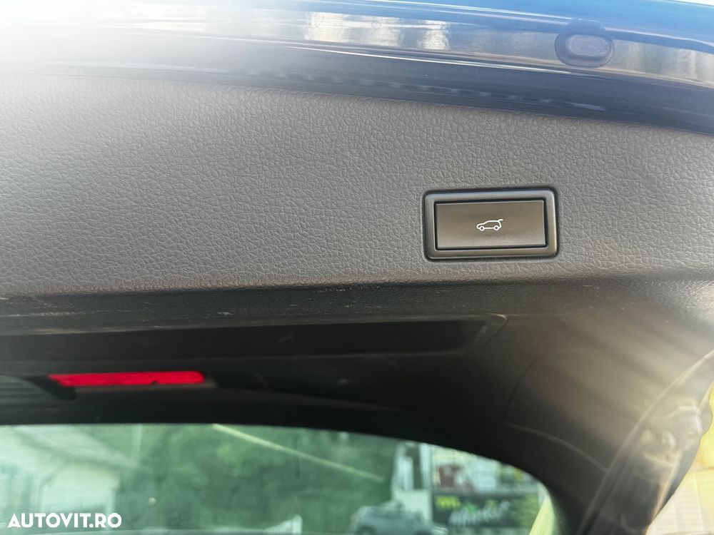 Volkswagen Touareg V6 TDI BMT Supreme Plus - 25