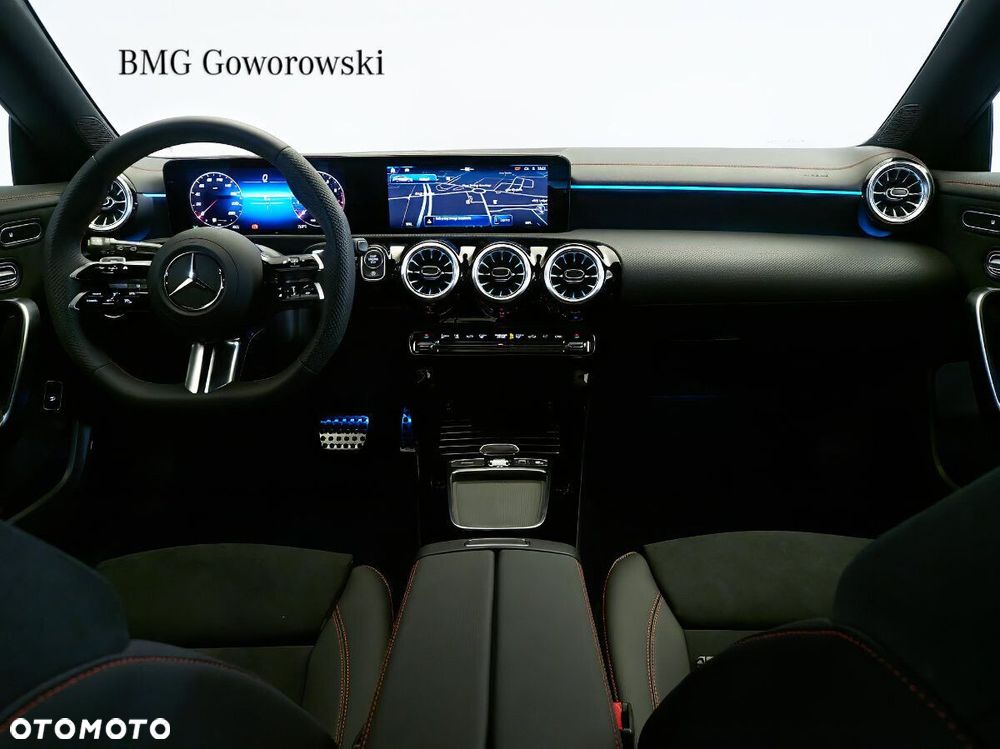 Mercedes-Benz CLA - 11