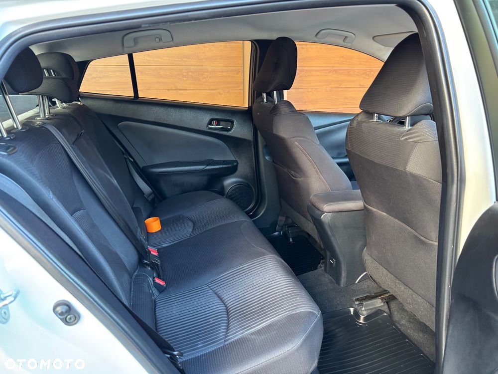 Toyota Prius 1.8 Hybrid Prestige - 24
