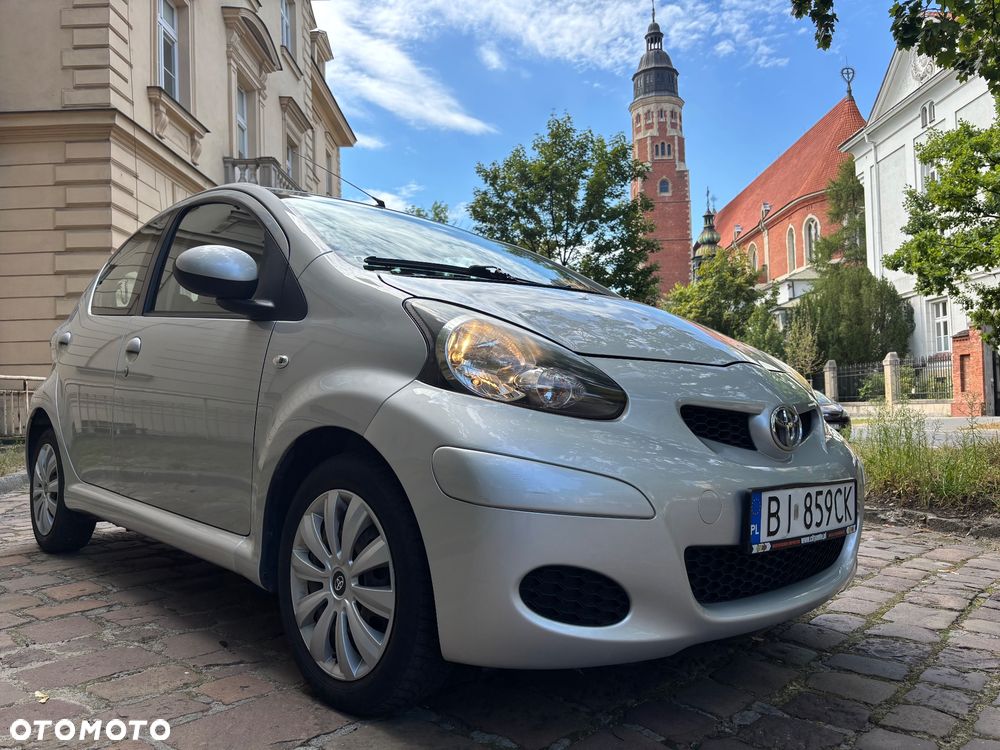 Toyota Aygo 1.0 VVT-i Terra A/C - 1
