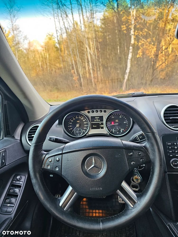 Mercedes-Benz ML 320 CDI 4Matic 7G-TRONIC - 33