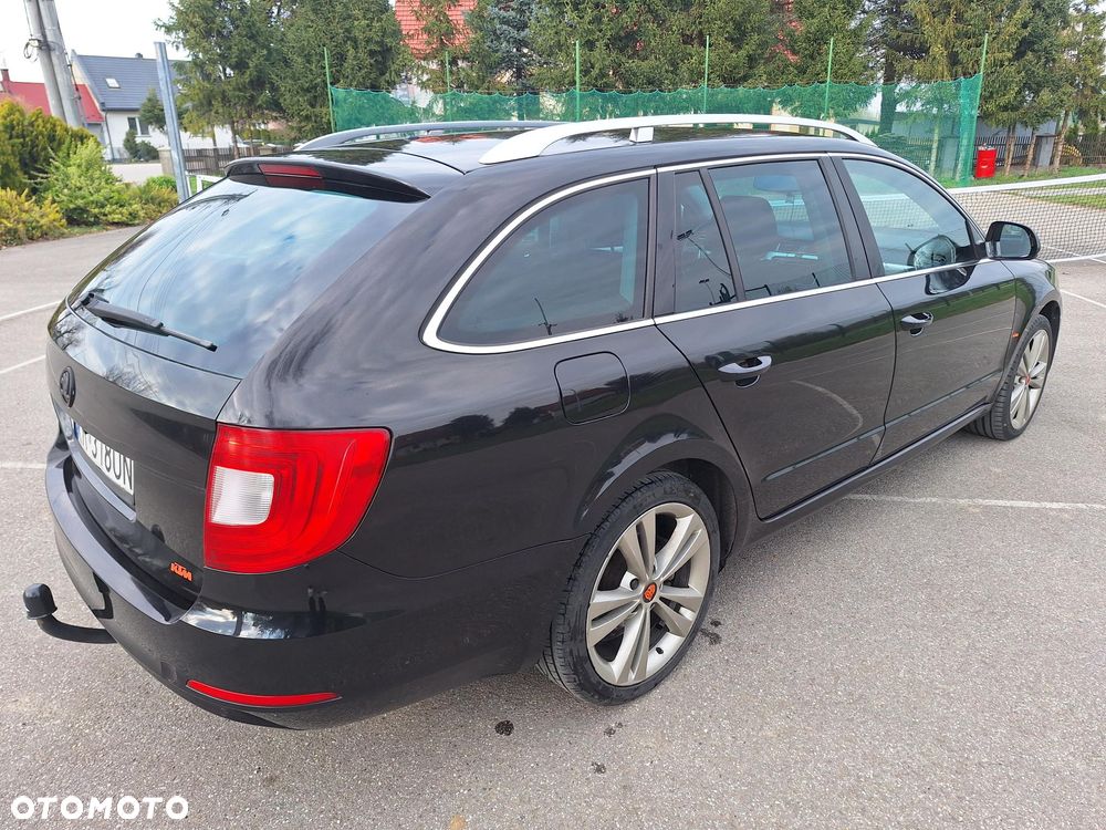 Skoda Superb 2.0 TDI Elegance - 5