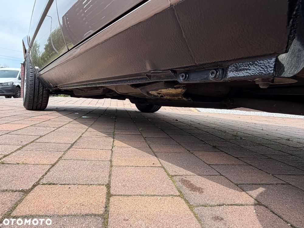BMW Seria 3 - 38