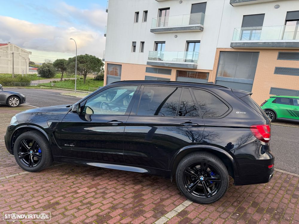 BMW X5 40e xDrive Pack M - 9