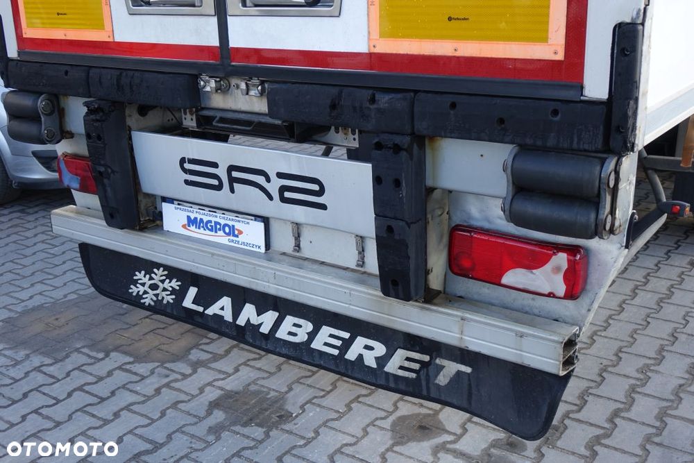 Lamberet CHŁODNIA / SR2 / CARRIER VECTOR 1550 / SAF / DRUKARKA / KOSZ NA KOŁO ZAPASOWE - 21