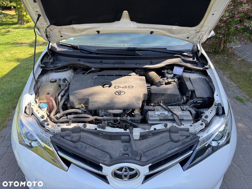 Toyota Auris 2.0 D-4D Premium - 7