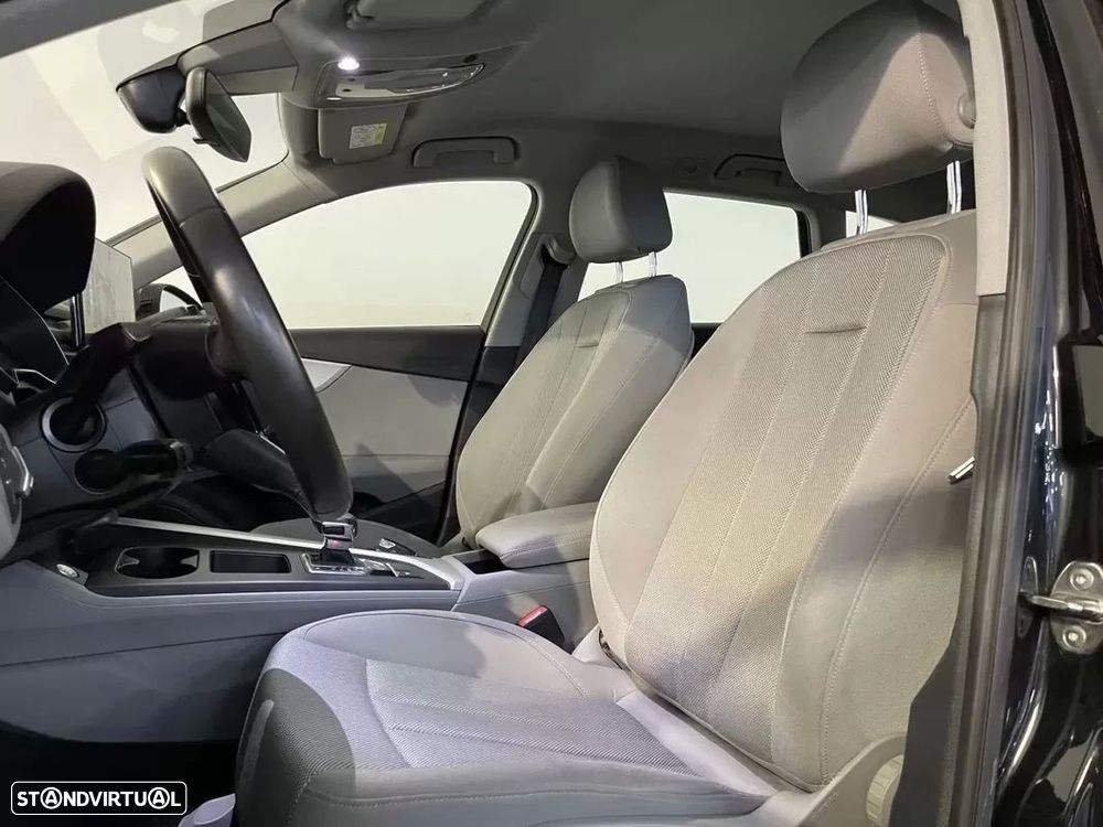 Audi A4 Avant 30 TDI Advanced S tronic - 13