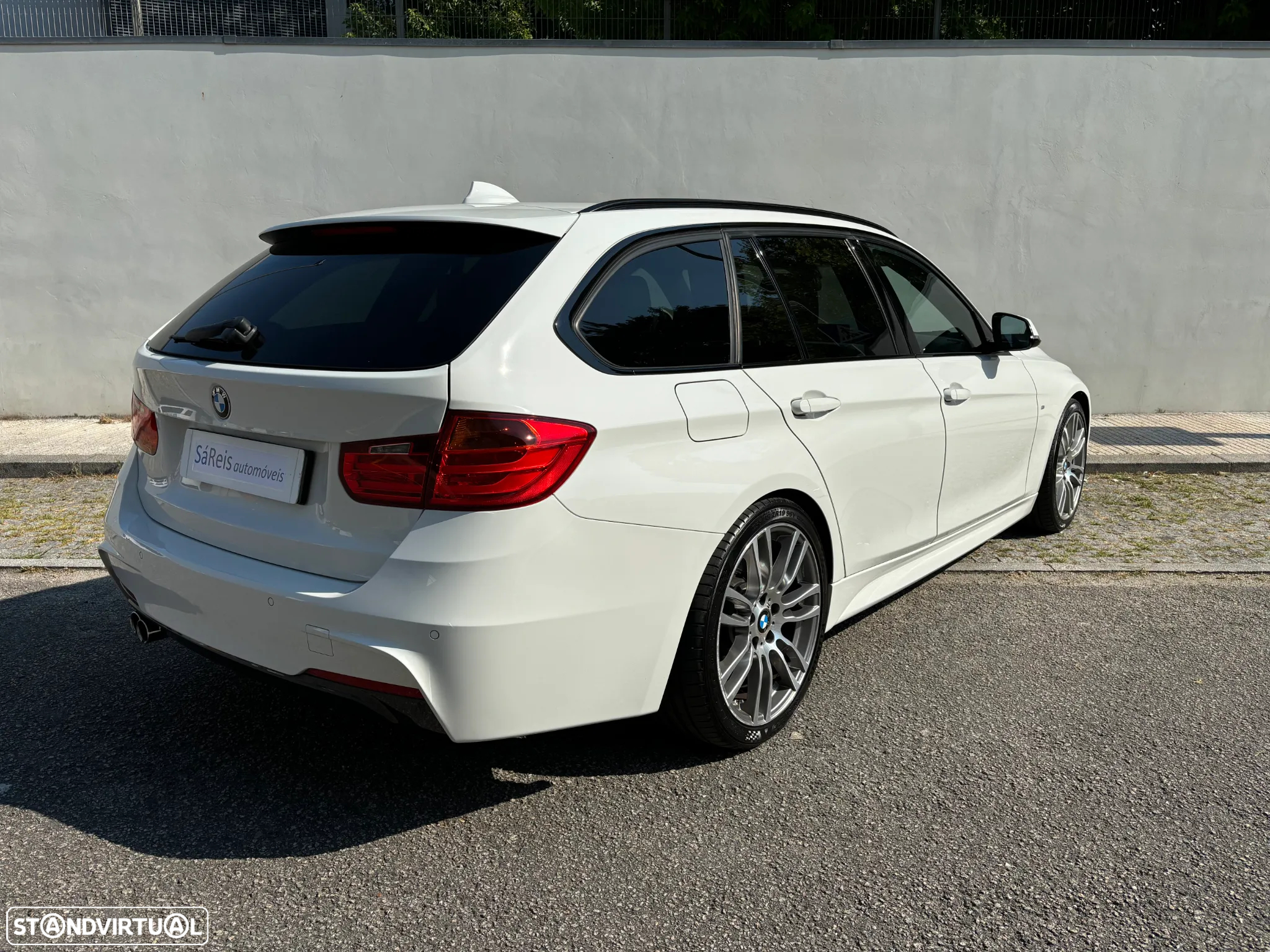 BMW 320 - 4
