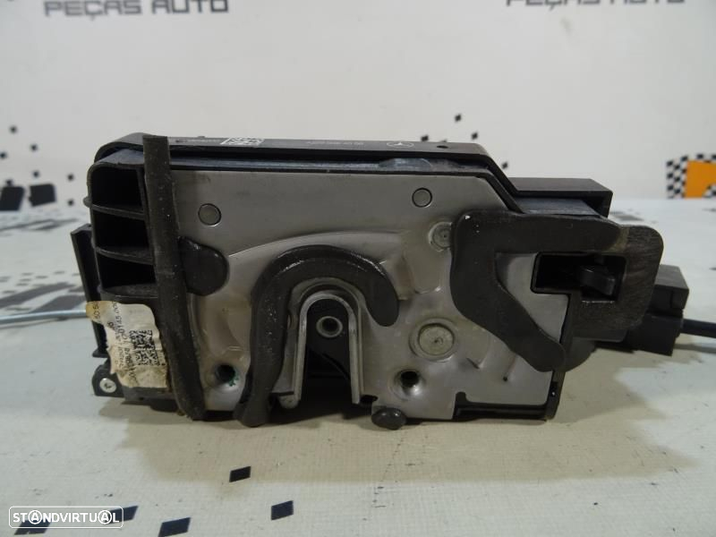 Fecho Da Porta Trás Direita Mercedes-Benz C-Class (W205)  A0997304200 - 7