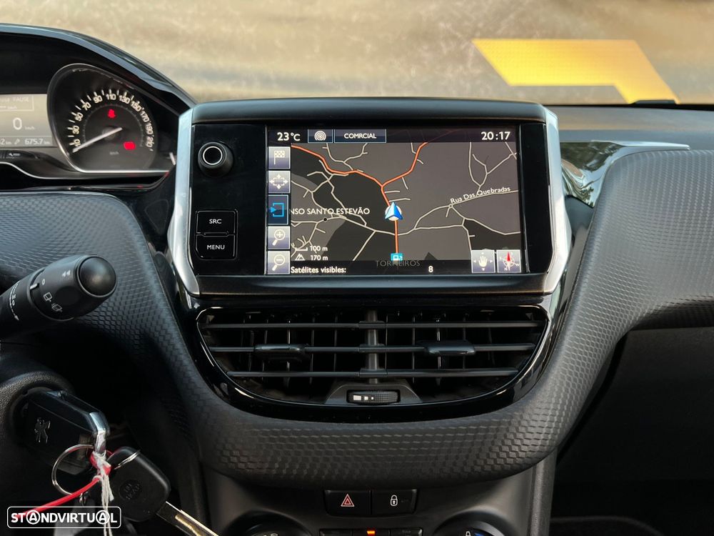 Peugeot 2008 1.2 PureTech GT Line - 18