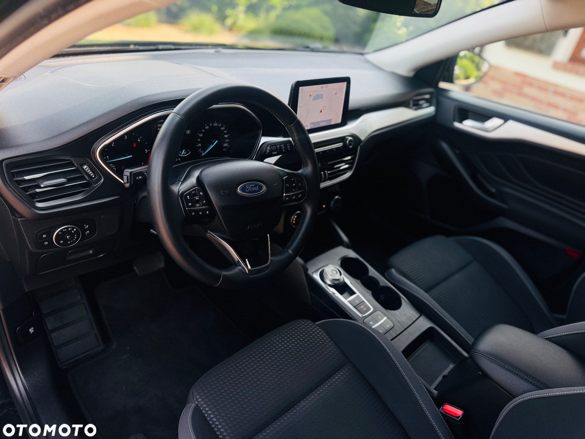 Ford Focus 1.5 EcoBlue Start-Stopp-System TITANIUM - 16