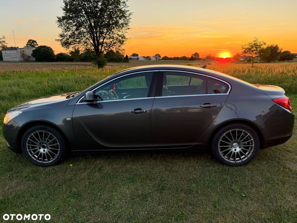Opel Insignia - 2