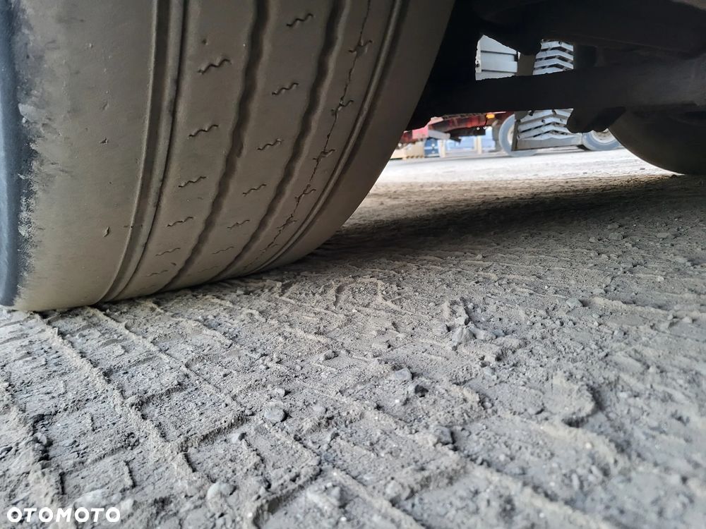 MAN TGS 24.360 - 17