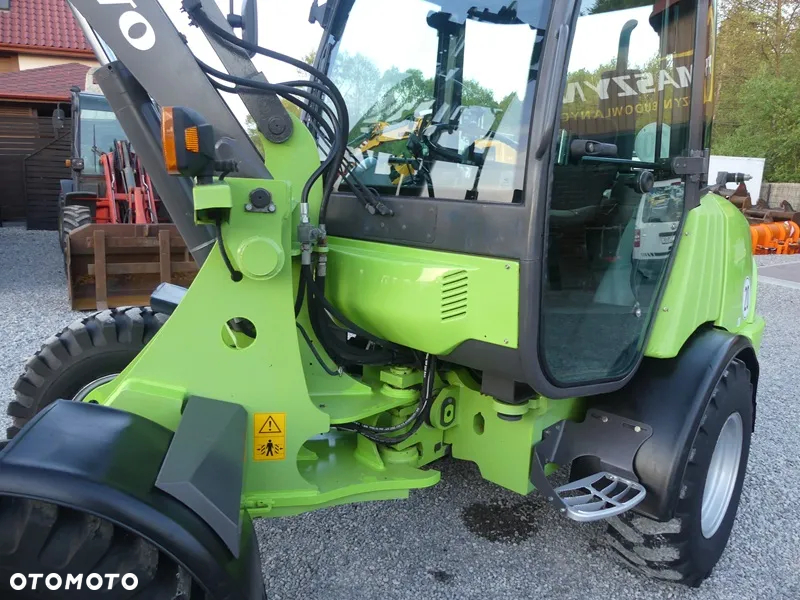 Volvo L25B Z Niemiec / Stan bardzo dobry / - 39