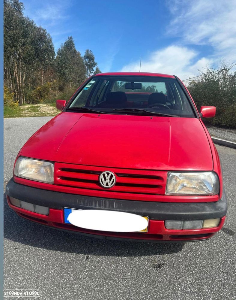VW Vento 1.9 GT TDI - 1