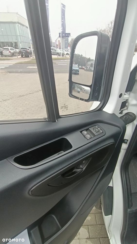 Mercedes-Benz SPRINTER - 9