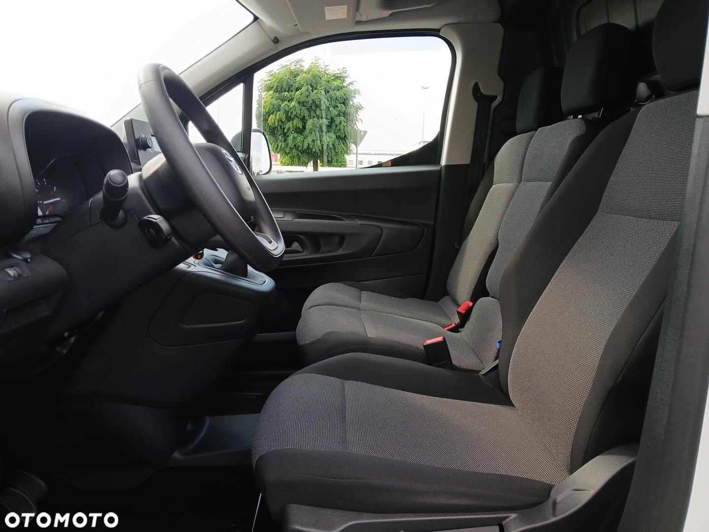 Toyota PROACE CITY - 17