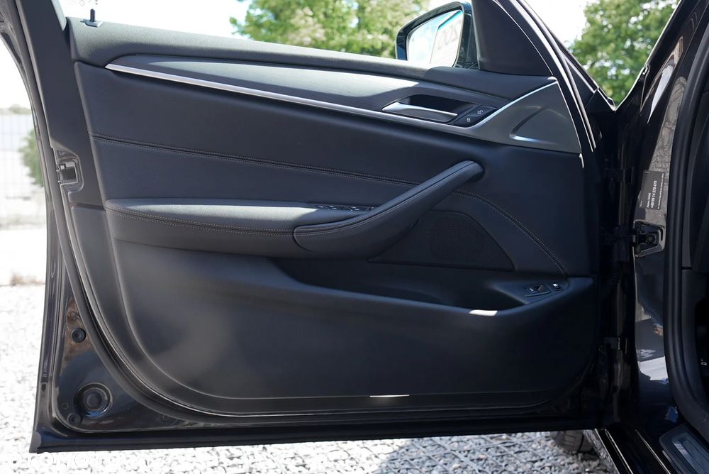 BMW Seria 5 - 19