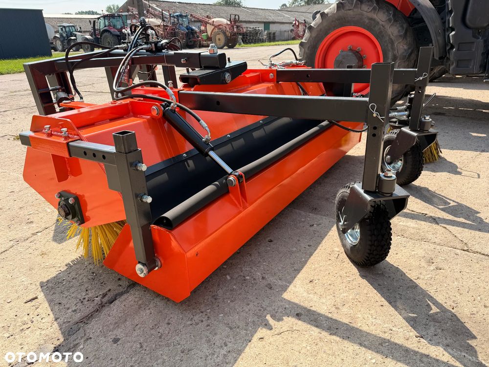 Metal-Technik Zamiatarka - 3
