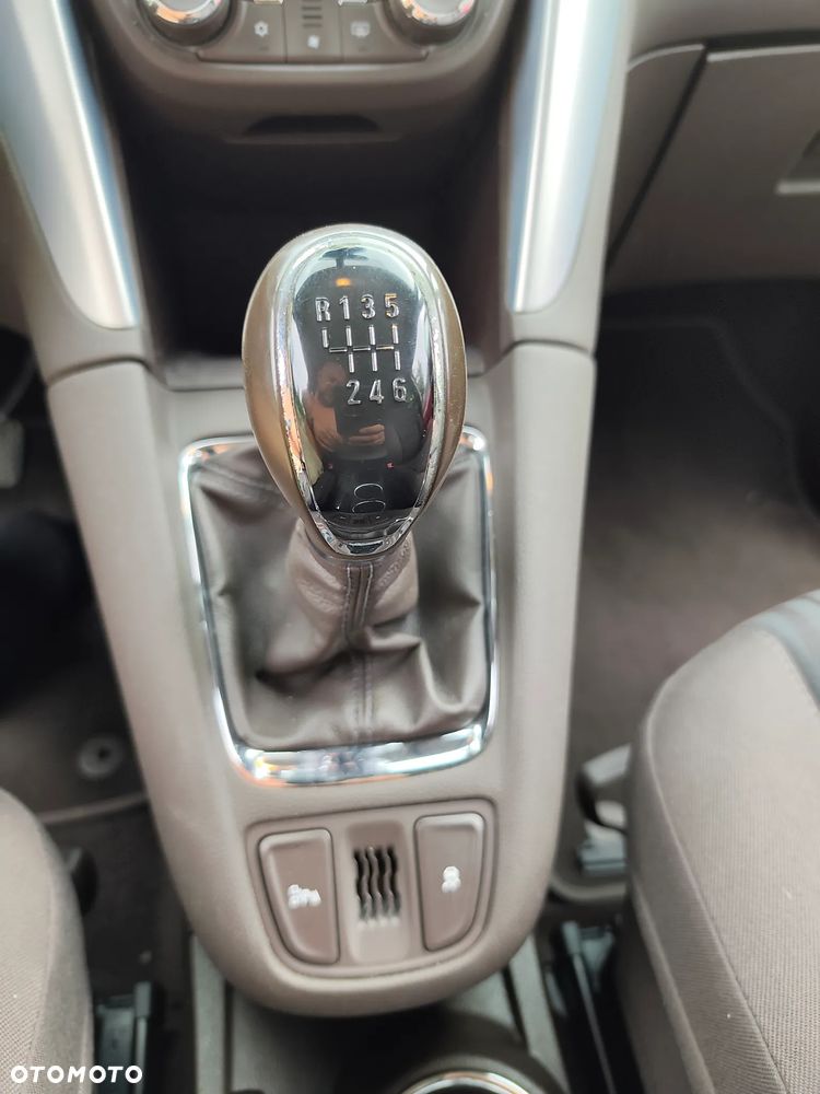 Opel Zafira - 21