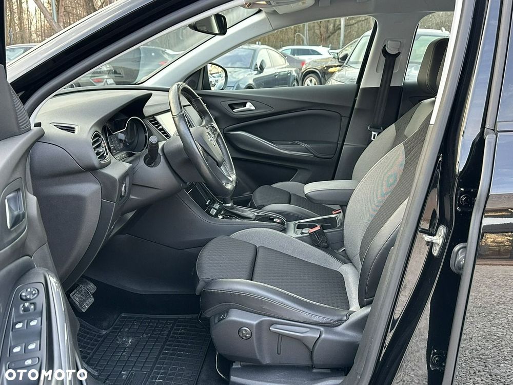 Opel Grandland X - 12