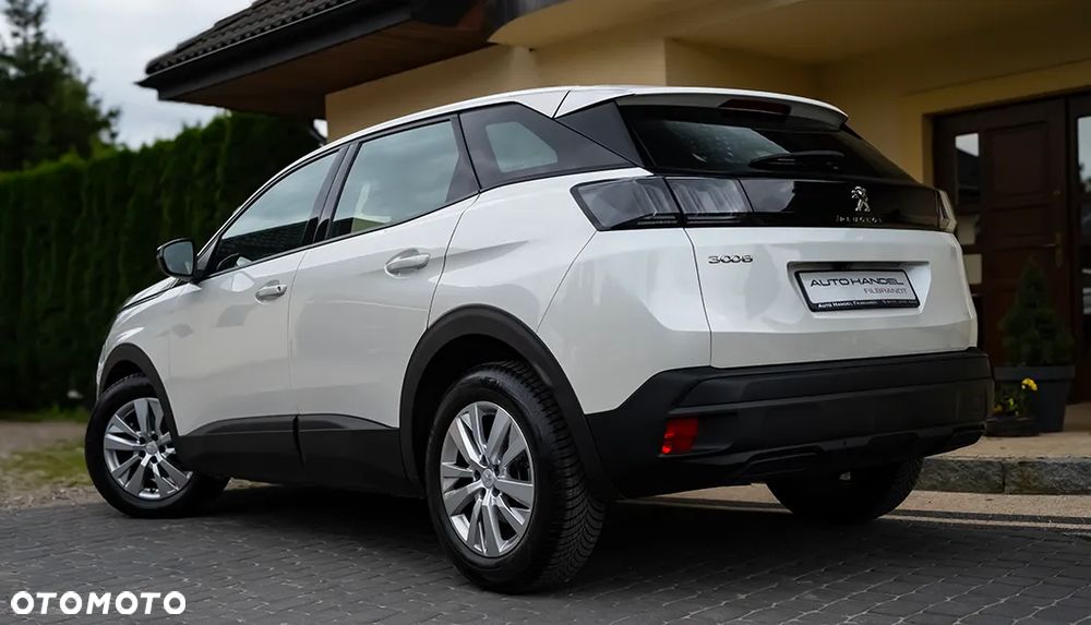 Peugeot 3008 BlueHDi 130 Stop & Start EAT8 Active Business-Paket - 24