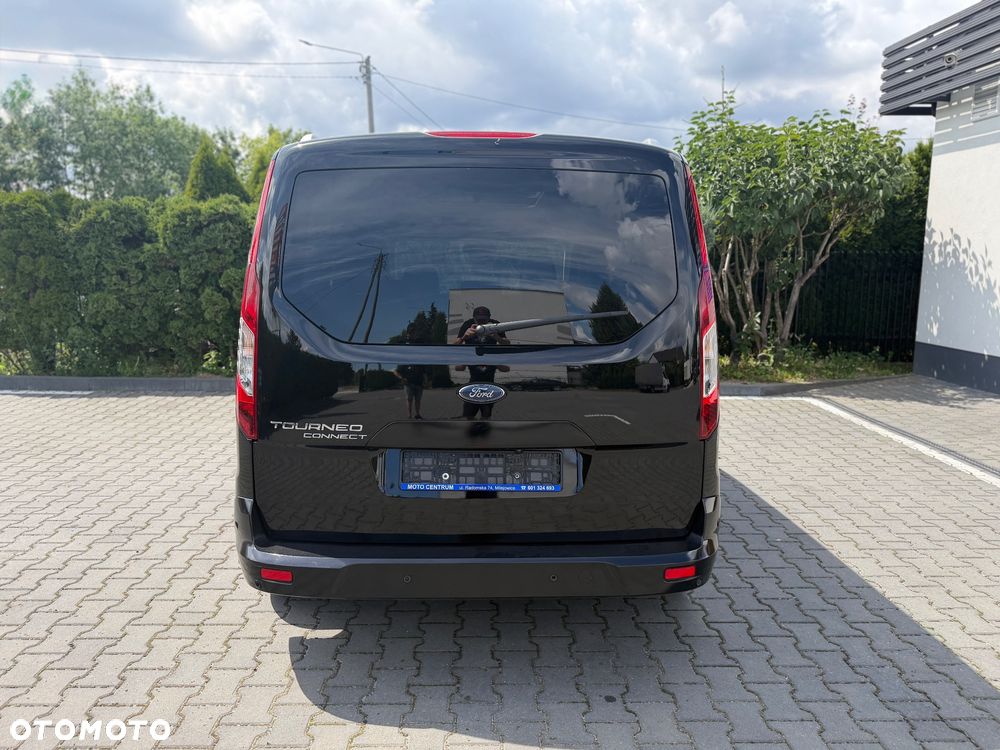 Ford Tourneo Connect Grand - 5