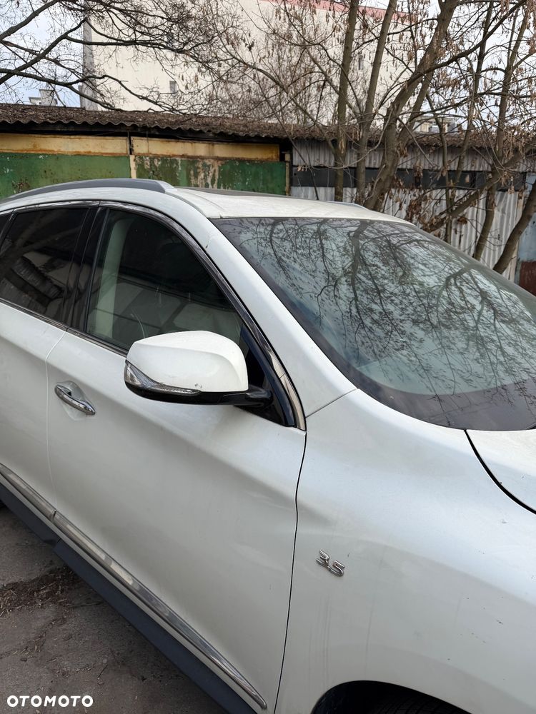 Infiniti QX60 - 14