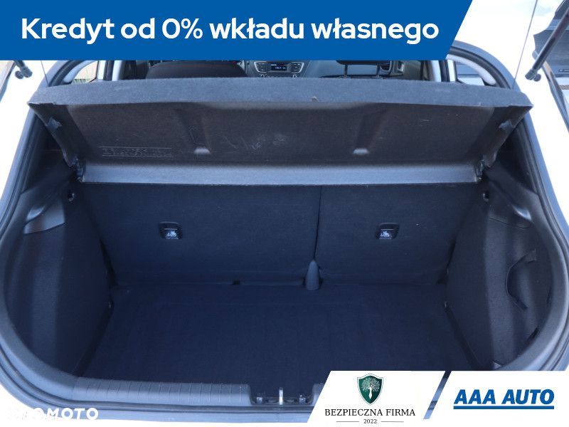 Hyundai i20 - 14