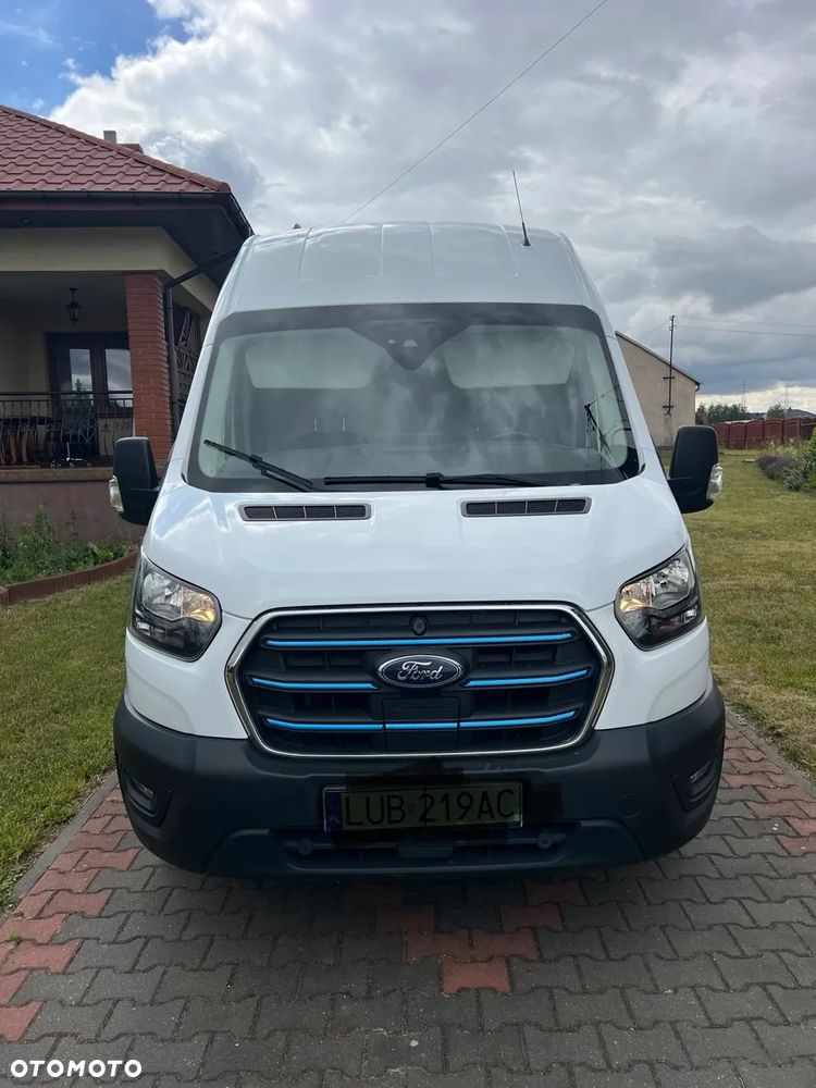 Ford E-Transit - 3