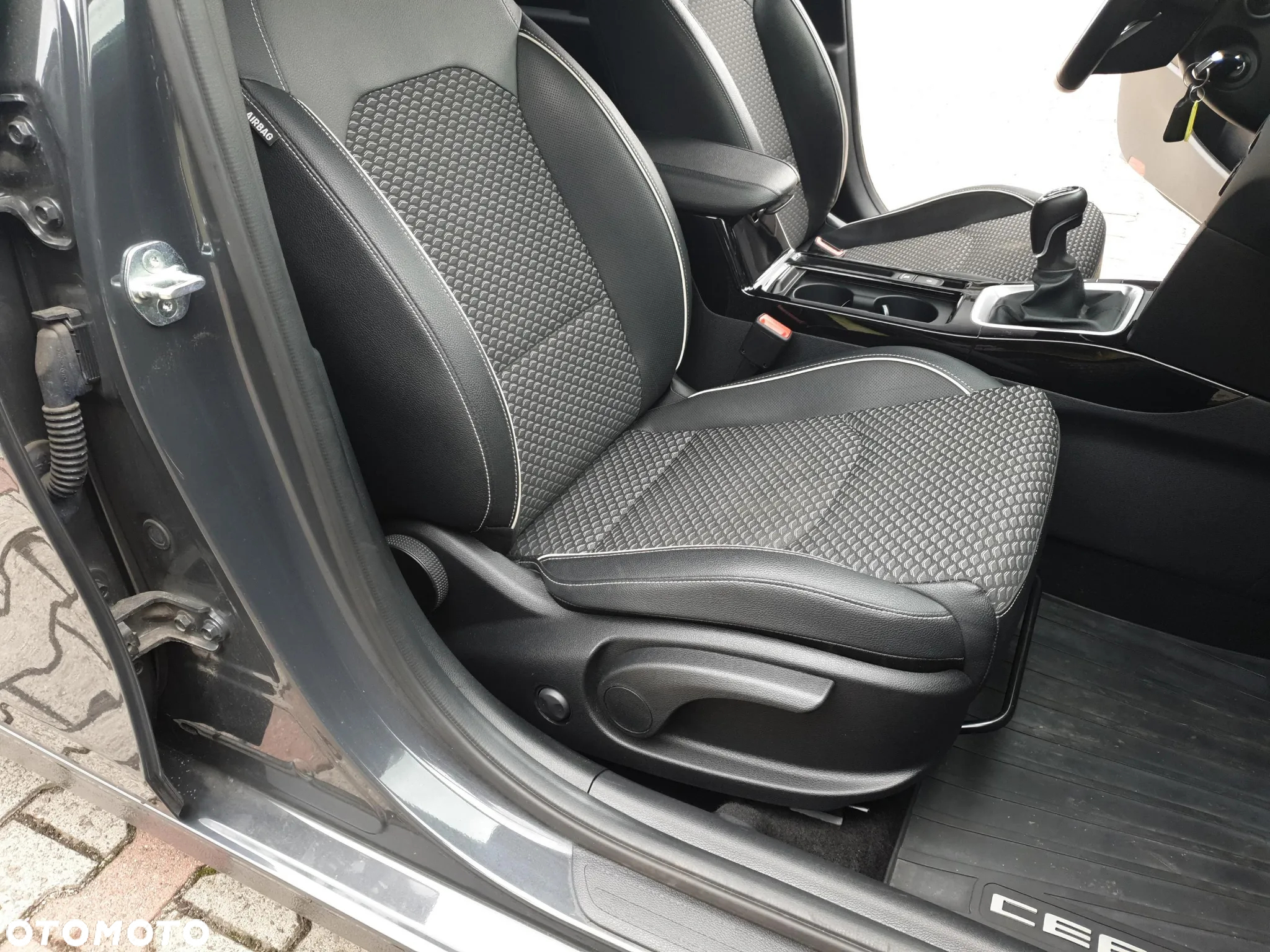 Kia Ceed 1.5 T-GDI L - 26