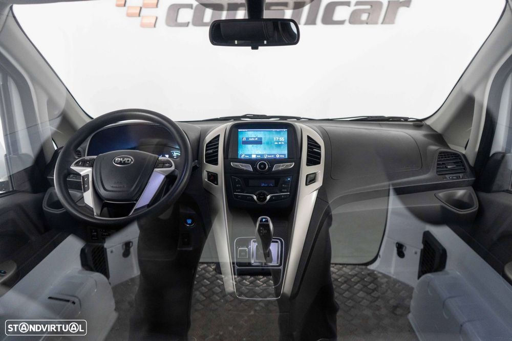 BYD ETP3 44 kWh Confort C/IVA Dedutível - 17