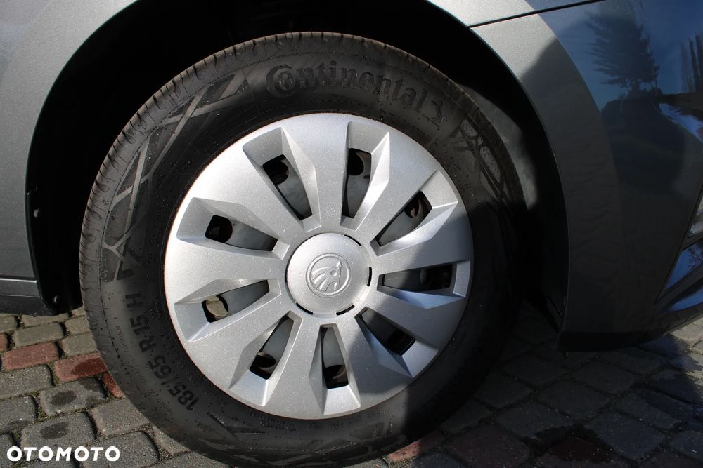 Skoda Fabia 1.0 TSI Selection DSG - 12