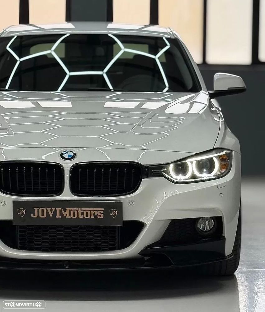 BMW 320 - 11