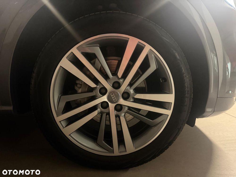 Audi Q5 40 TDI Quattro S tronic design - 15