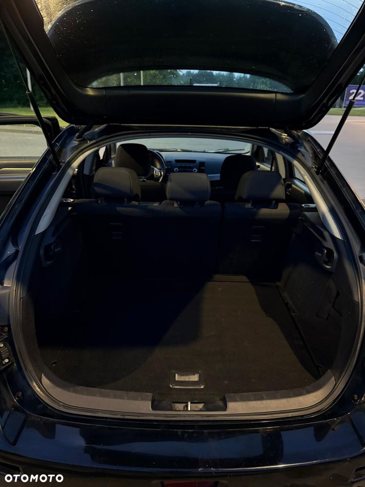 Mitsubishi Lancer 1.8 Intense - 9