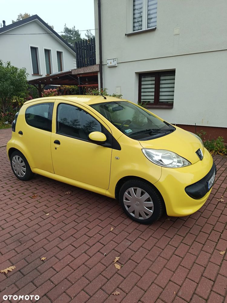 Peugeot 107 2006 photo 4