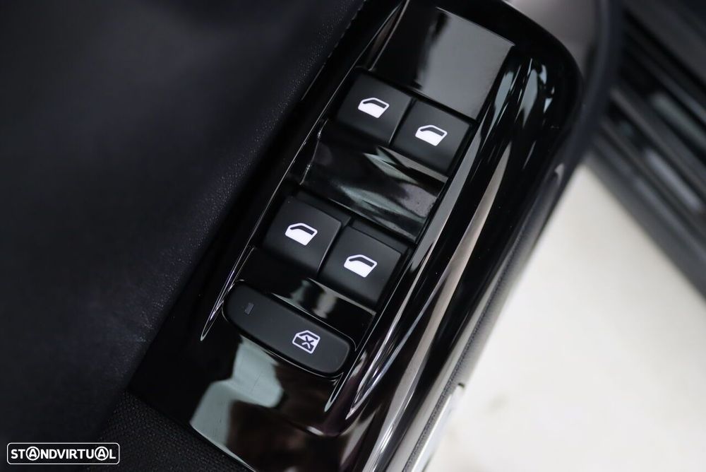 Citroën C3 Pure Tech 110 S&S EAT6 MAX - 30