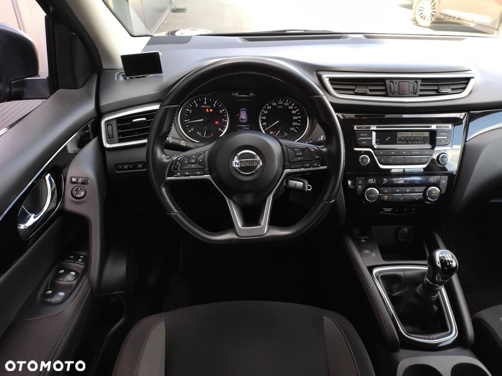 Nissan Qashqai 1.2 DIG-T Visia - 26